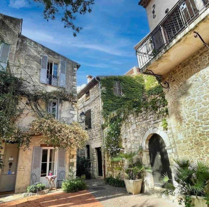 L Appartement De Manon, Centre Historique Du Vieil Антиб Экстерьер фото